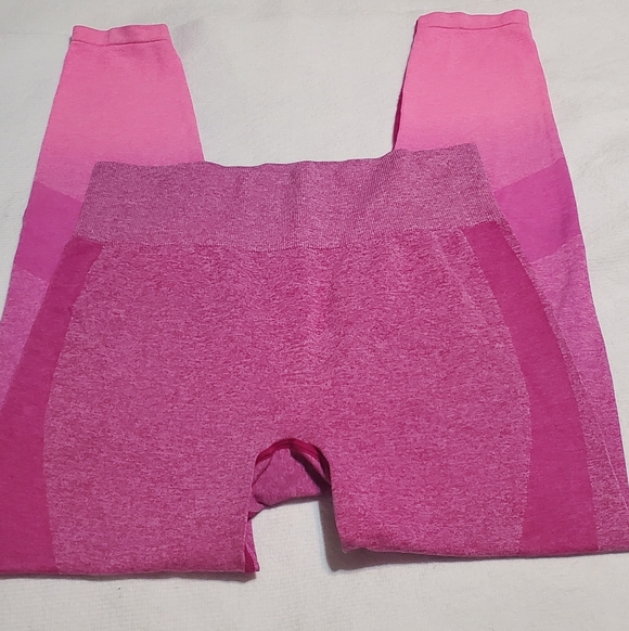 PINK Victoria's Secret Ombre Pink Seamless Leggings. Sz L - Picture 5 of 7